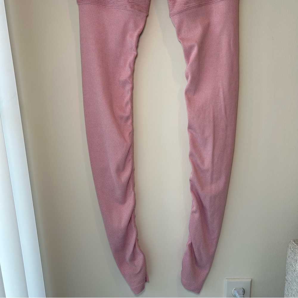 Alo Yoga High-Waist Goddess Legging Light Pink Size Small - Picture 8 of 11